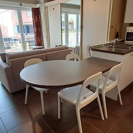 1-slaapkamer - Vlak Bij - Parkeerplaats Inclusief *